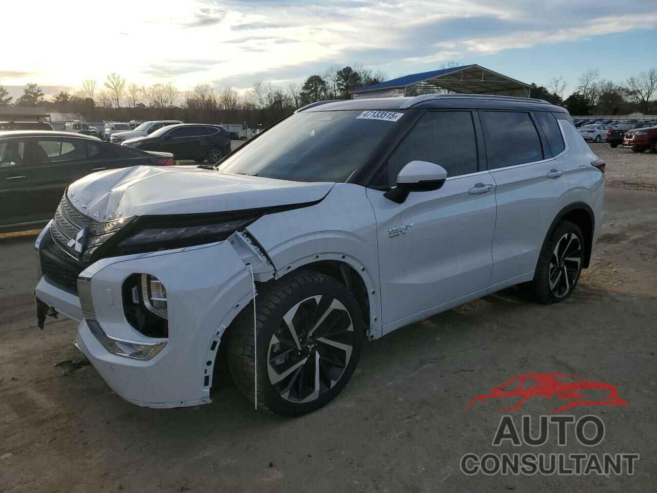 MITSUBISHI OUTLANDER 2023 - JA4T5VA98PZ045437