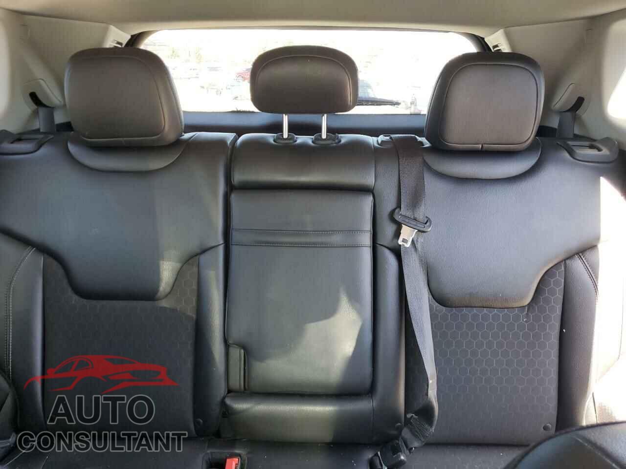 JEEP COMPASS 2018 - 3C4NJDBB1JT161213