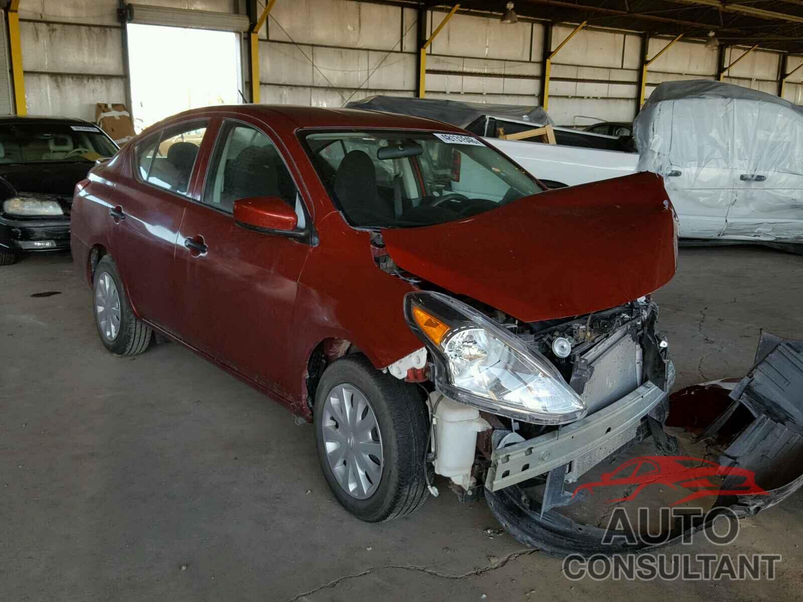 NISSAN VERSA 2017 - 3N1CN7AP5HL879287