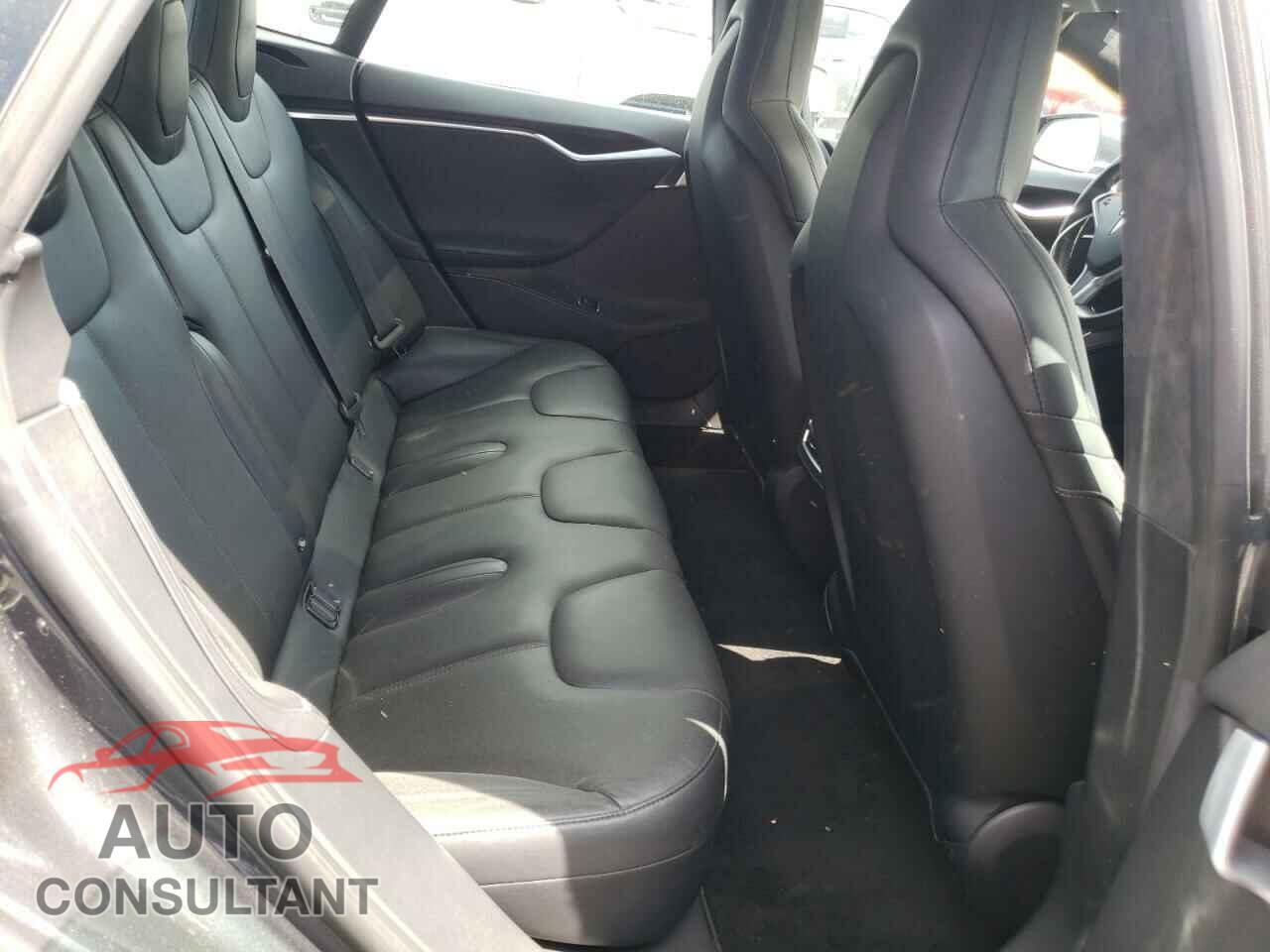 TESLA MODEL S 2016 - 5YJSA1E25GF145228