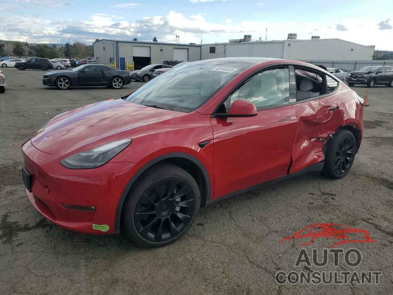 TESLA MODEL Y 2023 - 7SAYGDEE5PF644778