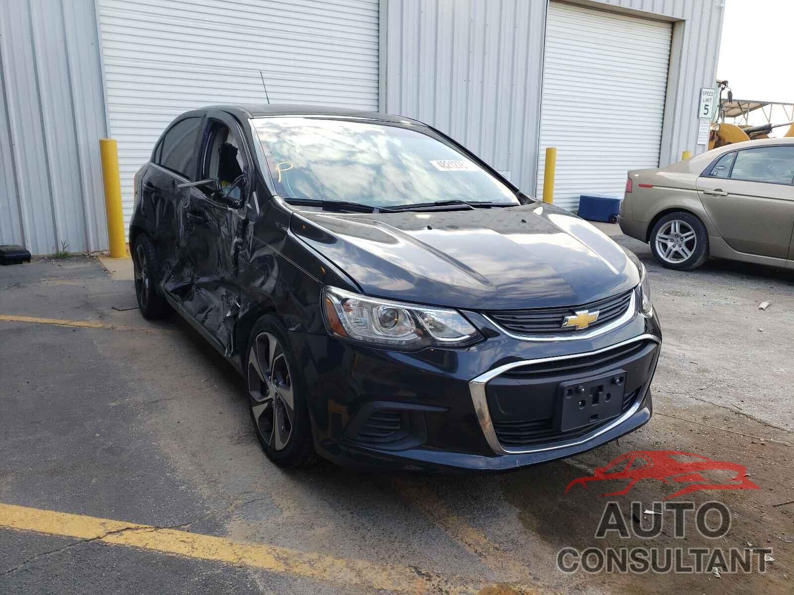 CHEVROLET SONIC 2017 - 1G1JF5SB5H4119514