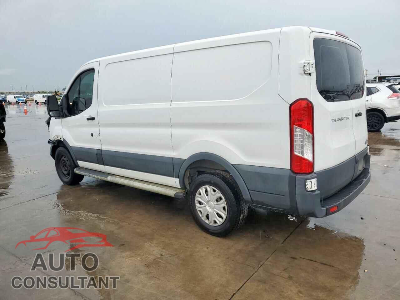 FORD TRANSIT 2018 - 1FTYR1YM5JKA92251