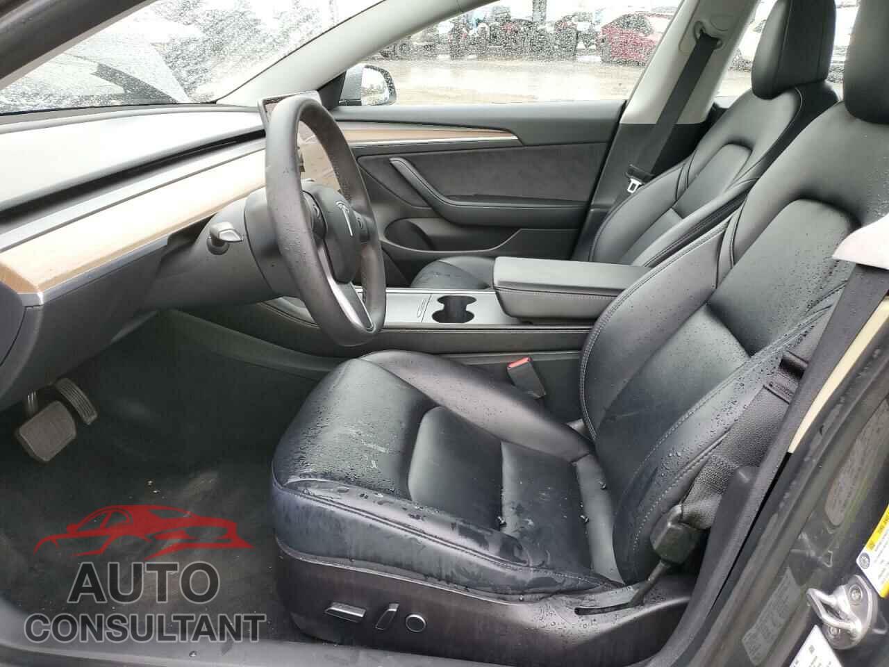 TESLA MODEL 3 2022 - 5YJ3E1EA5NF143492