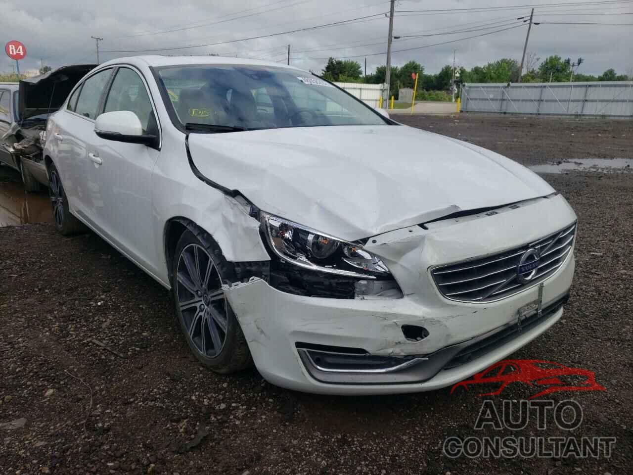 VOLVO S60 2017 - LYV402TK9HB152125