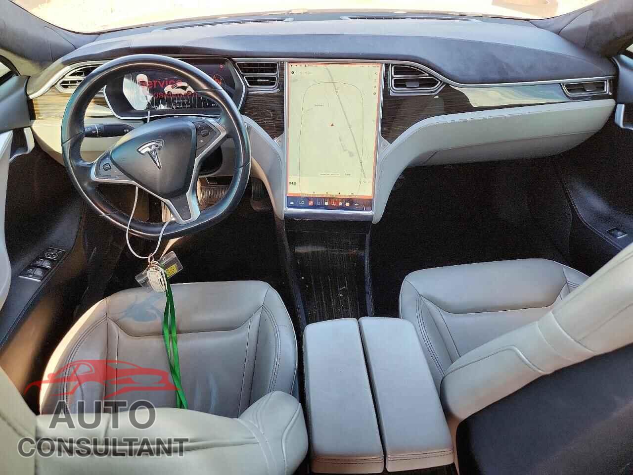 TESLA MODEL S 2015 - 5YJSA1E11FF115133