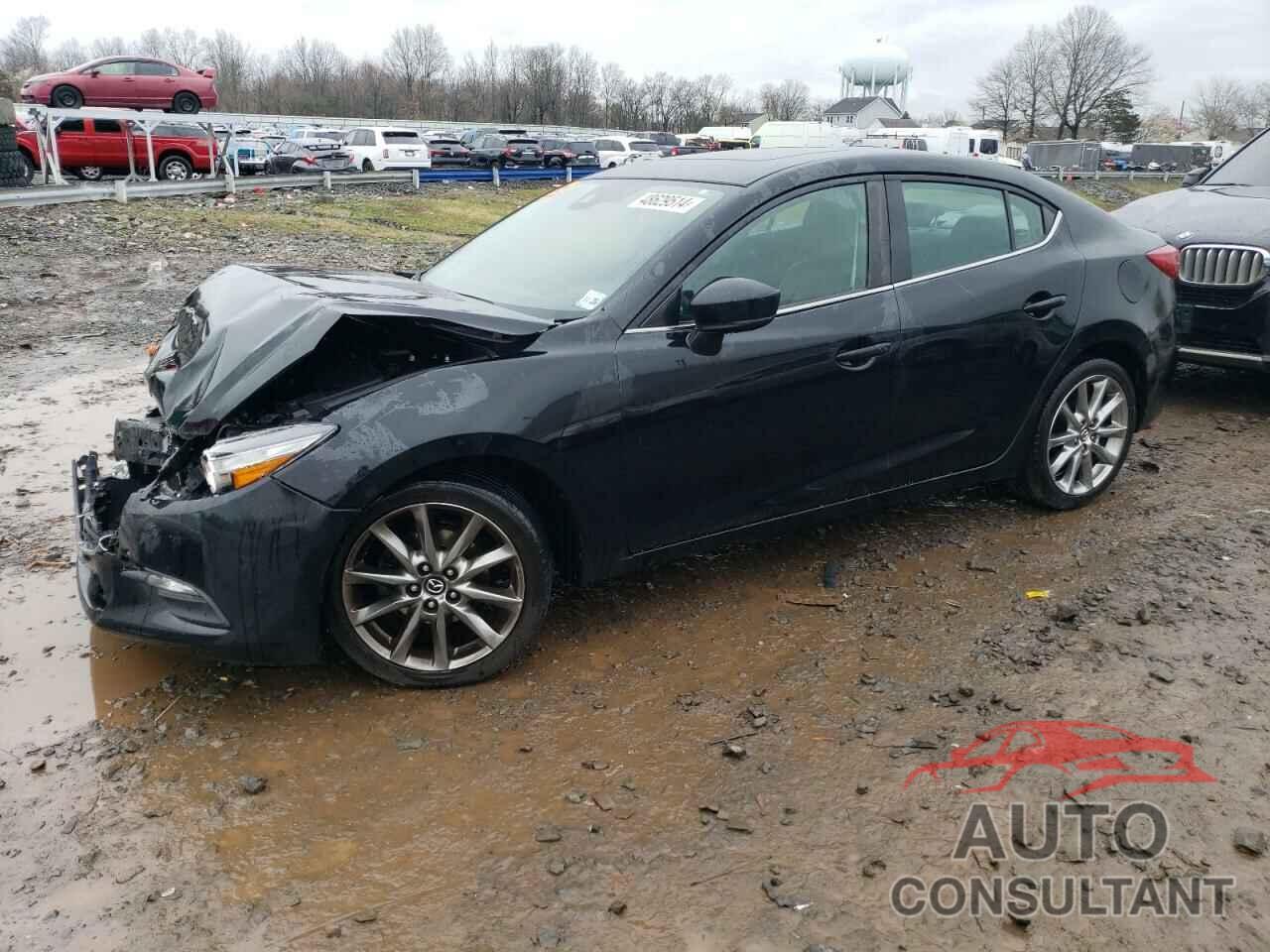 MAZDA 3 2018 - 3MZBN1V38JM258684