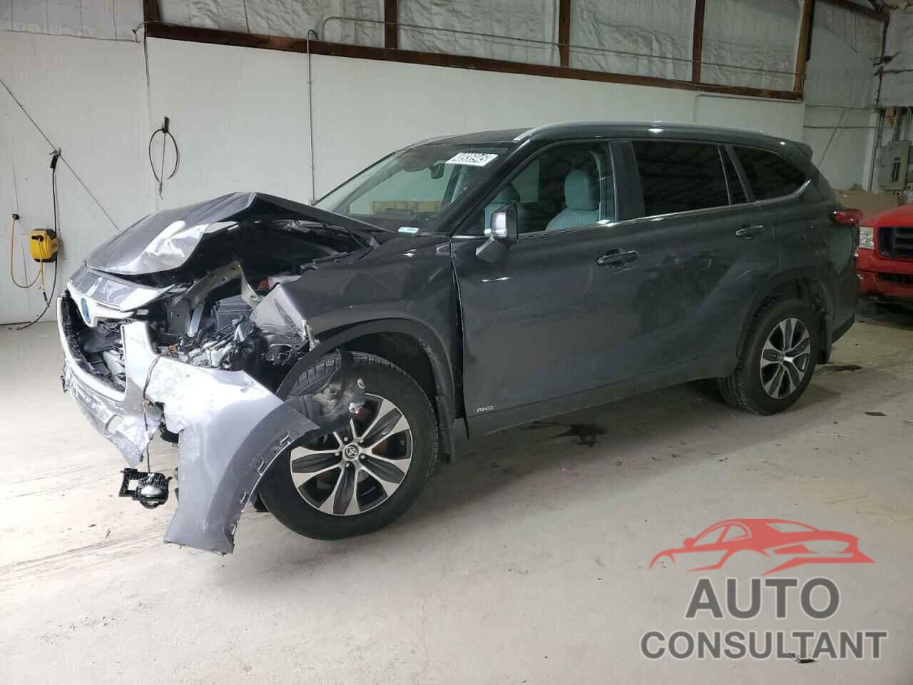 TOYOTA HIGHLANDER 2023 - 5TDKBRCH4PS574861