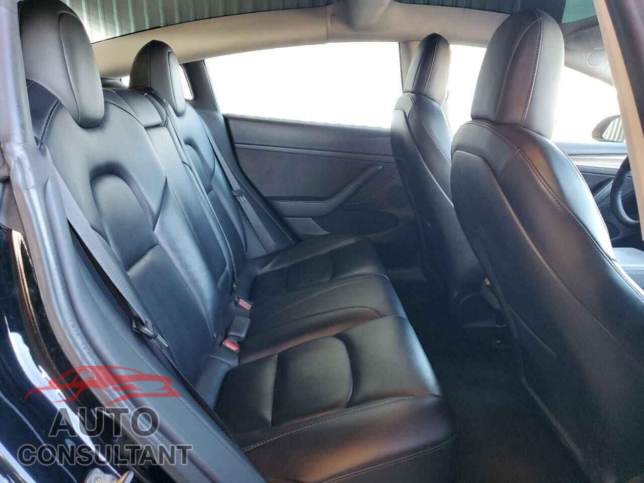 TESLA MODEL 3 2022 - 5YJ3E1EA2NF190124
