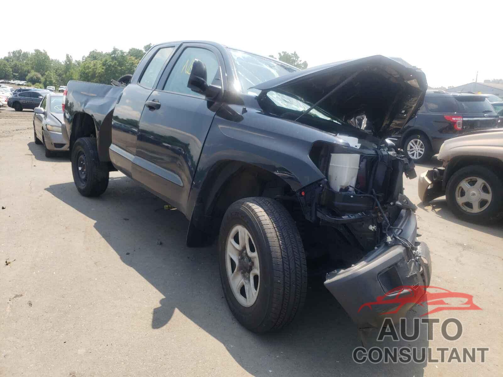 TOYOTA TUNDRA 2018 - 5TFUM5F12JX078565