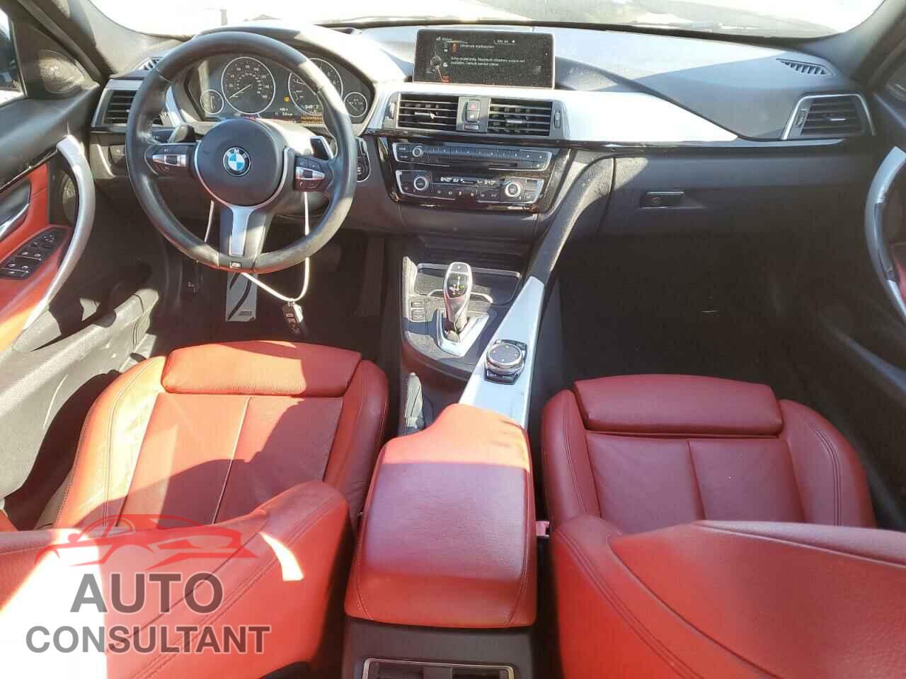 BMW 3 SERIES 2016 - WBA8E9C52GK646636