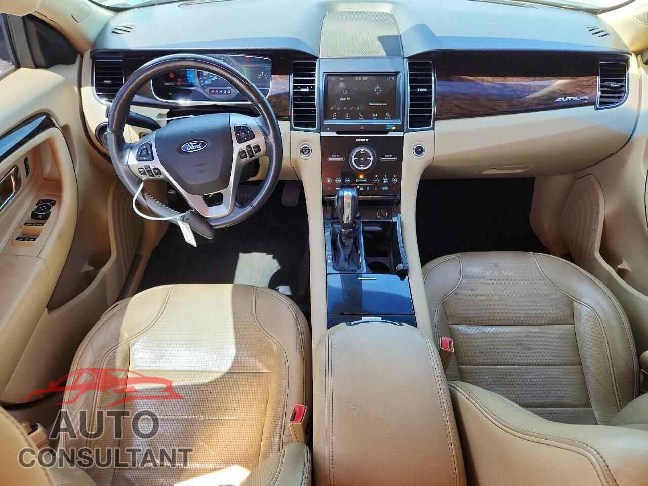 FORD TAURUS 2017 - 1FAHP2F80HG123412