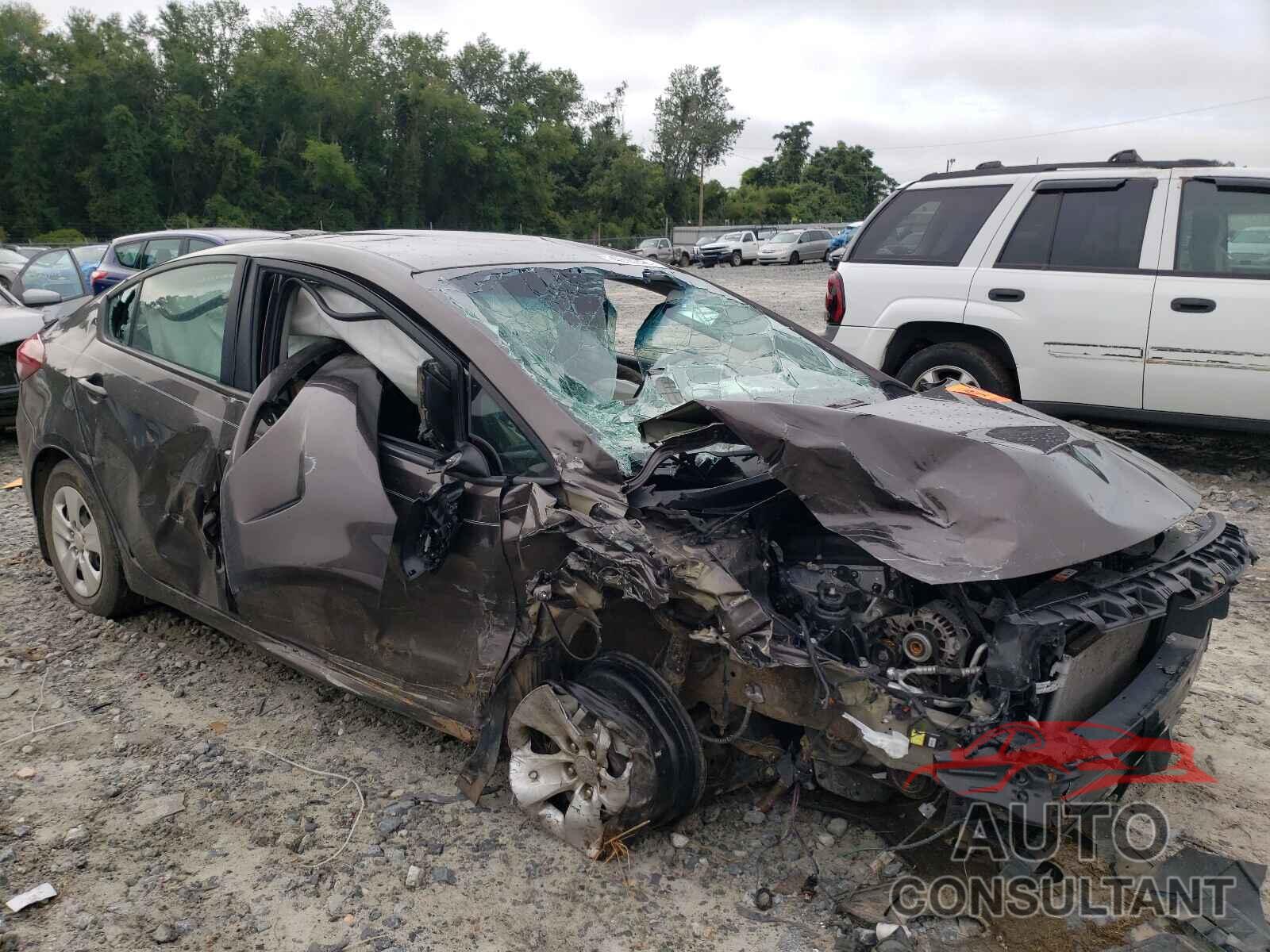 KIA FORTE 2017 - 3KPFK4A76HE134327