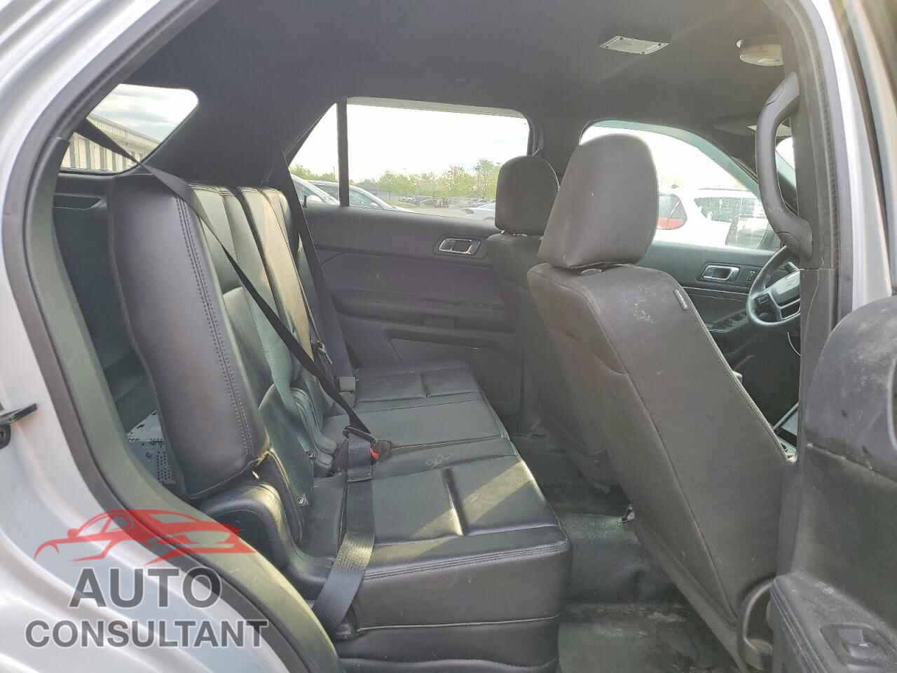 FORD EXPLORER 2018 - 1FM5K8ATXJGB58468