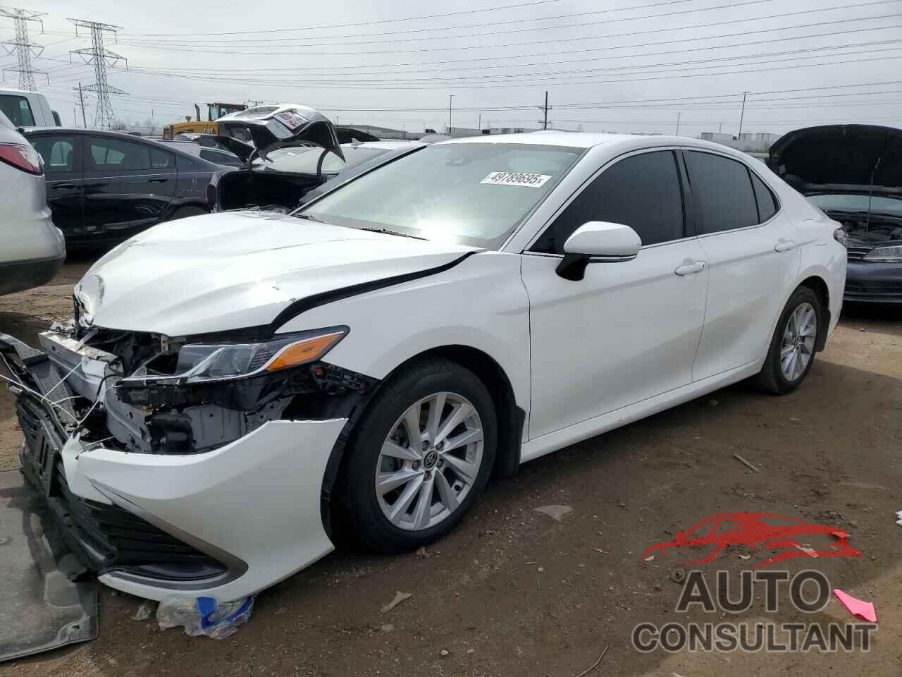 TOYOTA CAMRY 2022 - 4T1C11BK4NU049776