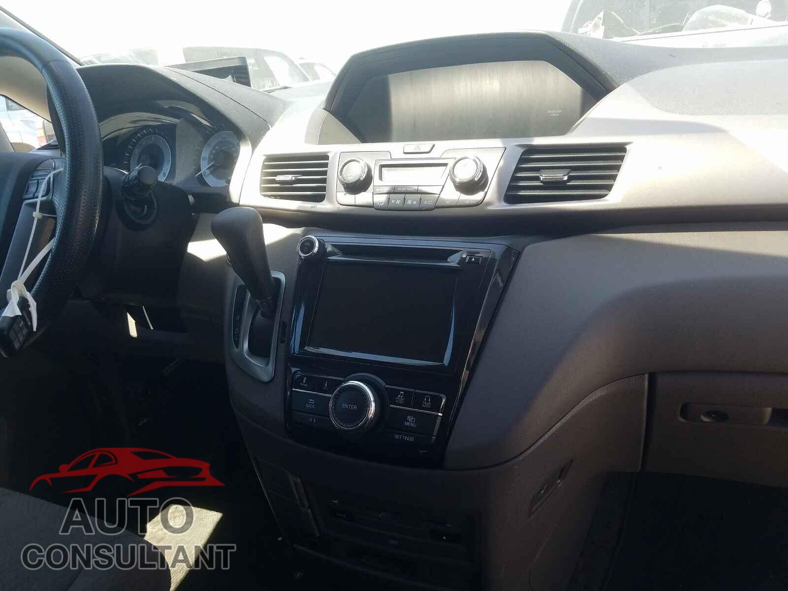 HONDA ODYSSEY 2016 - 5FNRL5H31GB016553