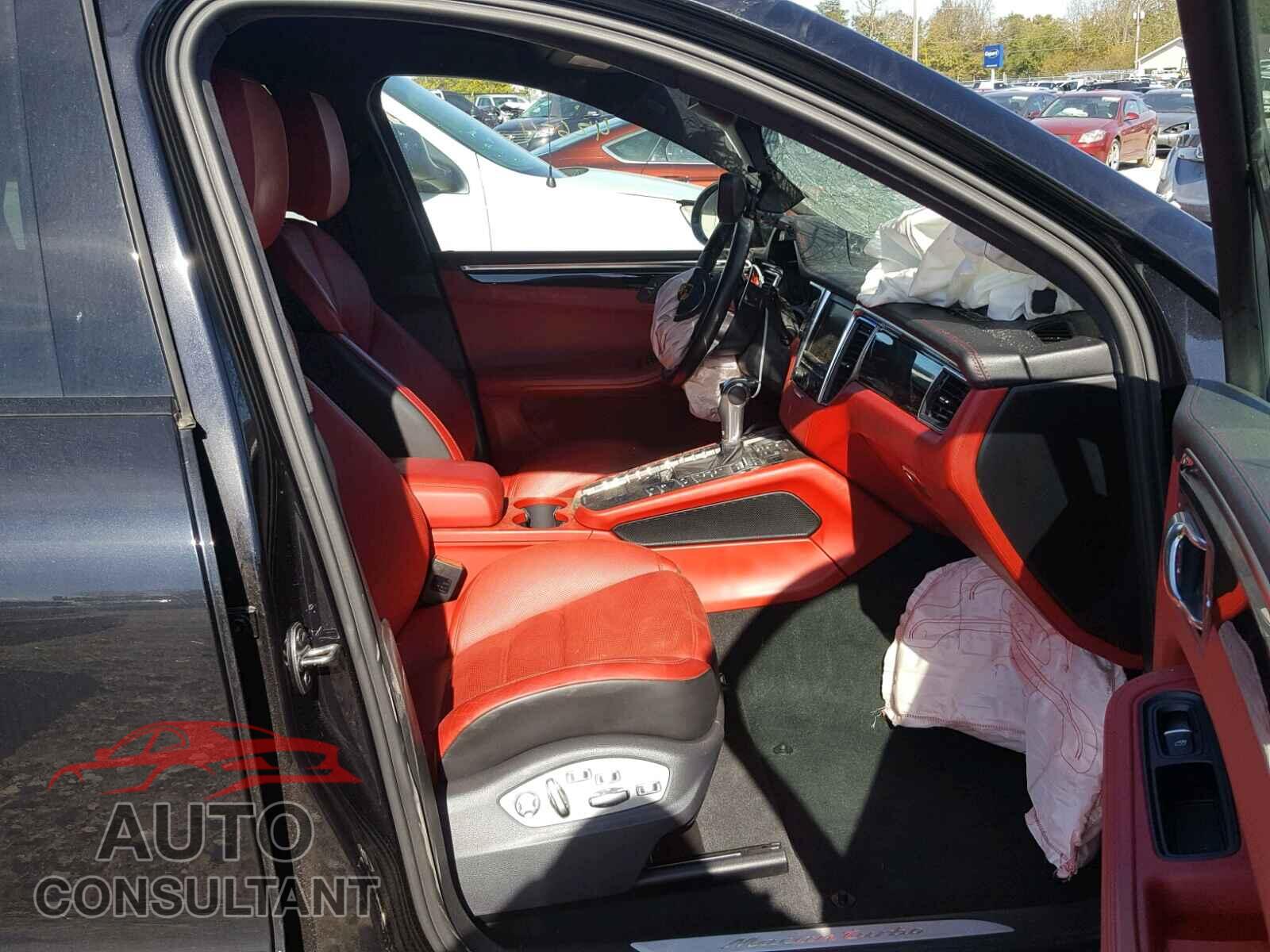 PORSCHE MACAN 2015 - WP1AF2A53FLB93727