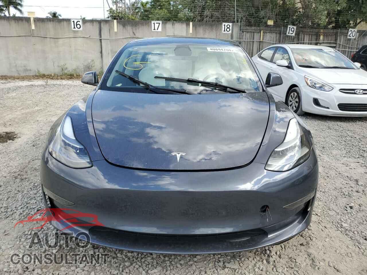 TESLA MODEL 3 2022 - 5YJ3E1EA2NF343763