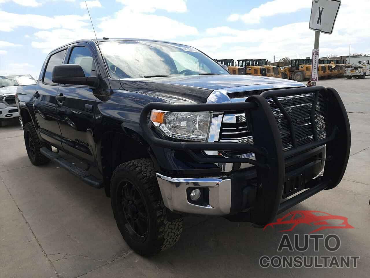 TOYOTA TUNDRA 2016 - 5TFDW5F18GX540338