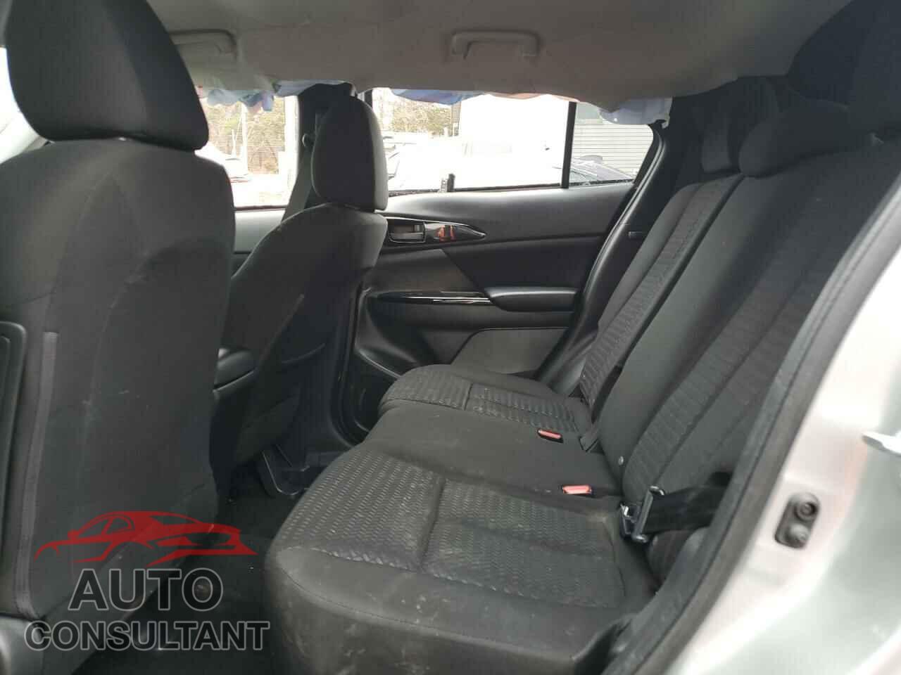 MITSUBISHI ECLIPSE 2024 - JA4ATVAA7RZ001858