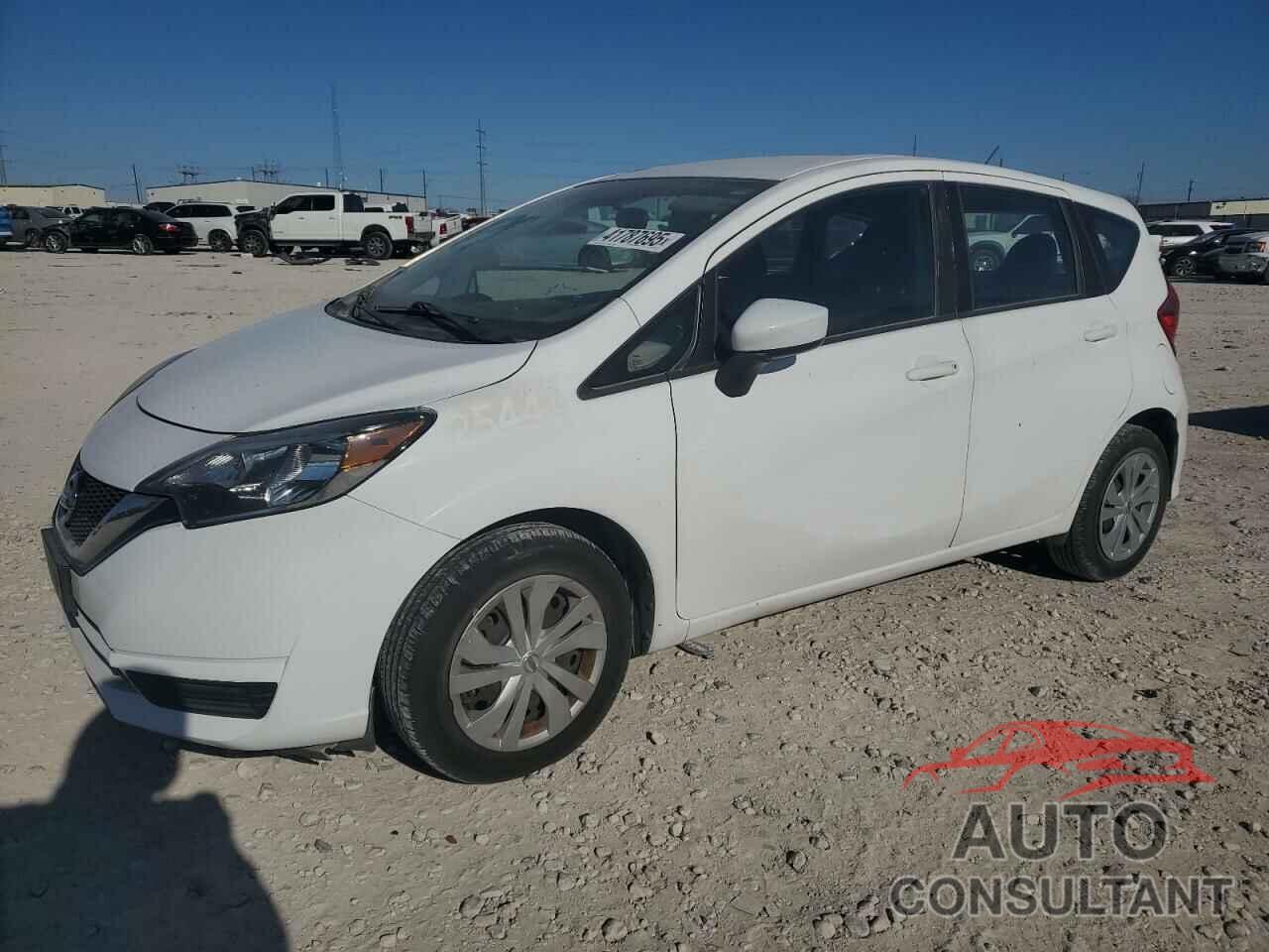 NISSAN VERSA 2017 - 3N1CE2CP5HL354827