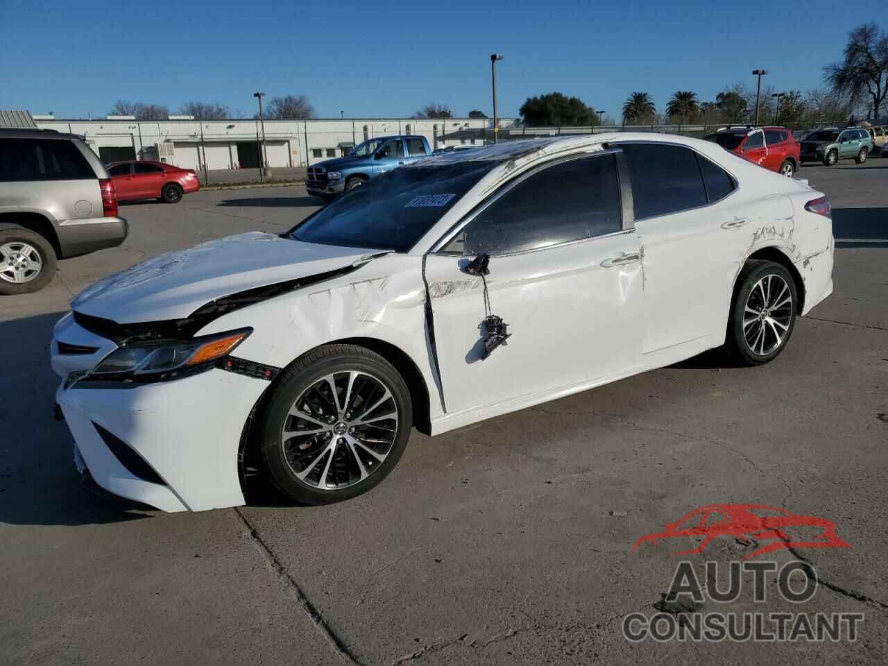TOYOTA CAMRY 2019 - 4T1B11HK1KU744828