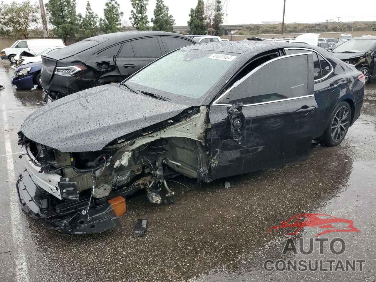 TOYOTA CAMRY 2021 - 4T1G11AK6MU493274