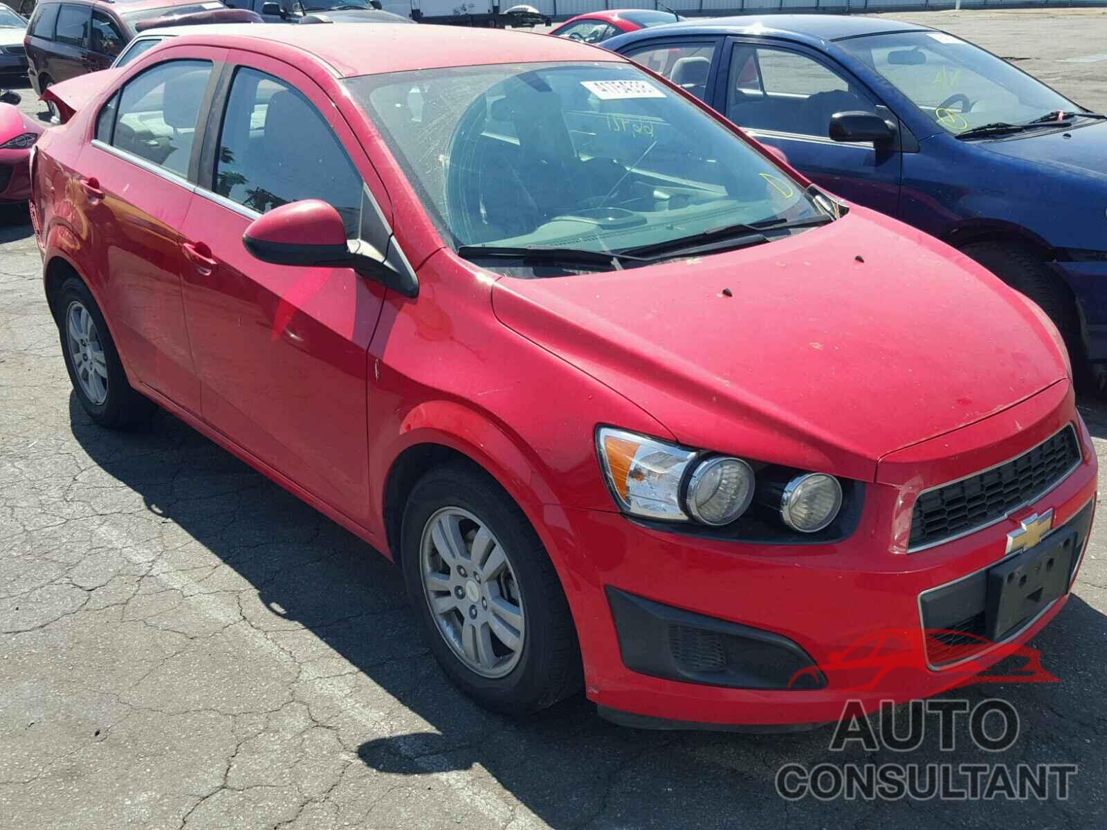 CHEVROLET SONIC 2015 - 1G1JC5SGXF4119641