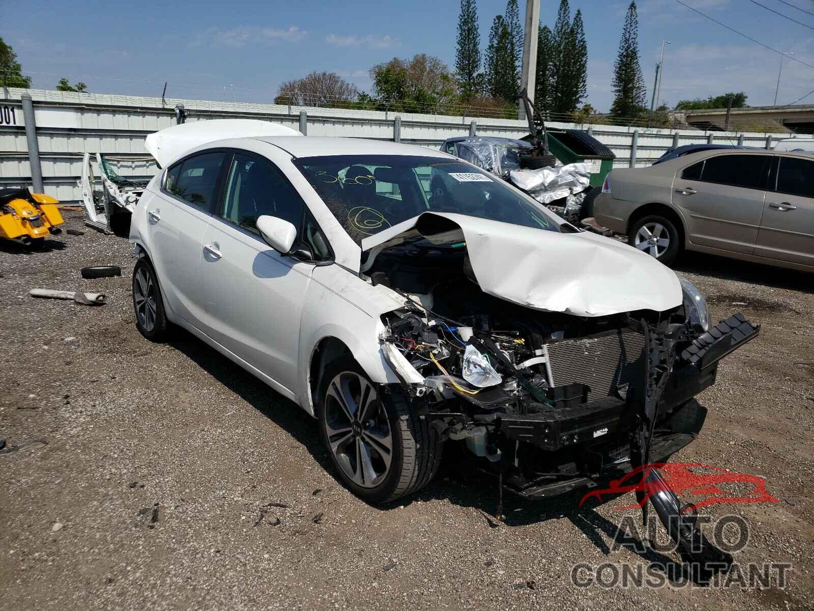 KIA FORTE 2016 - KNAFX4A86G5552209
