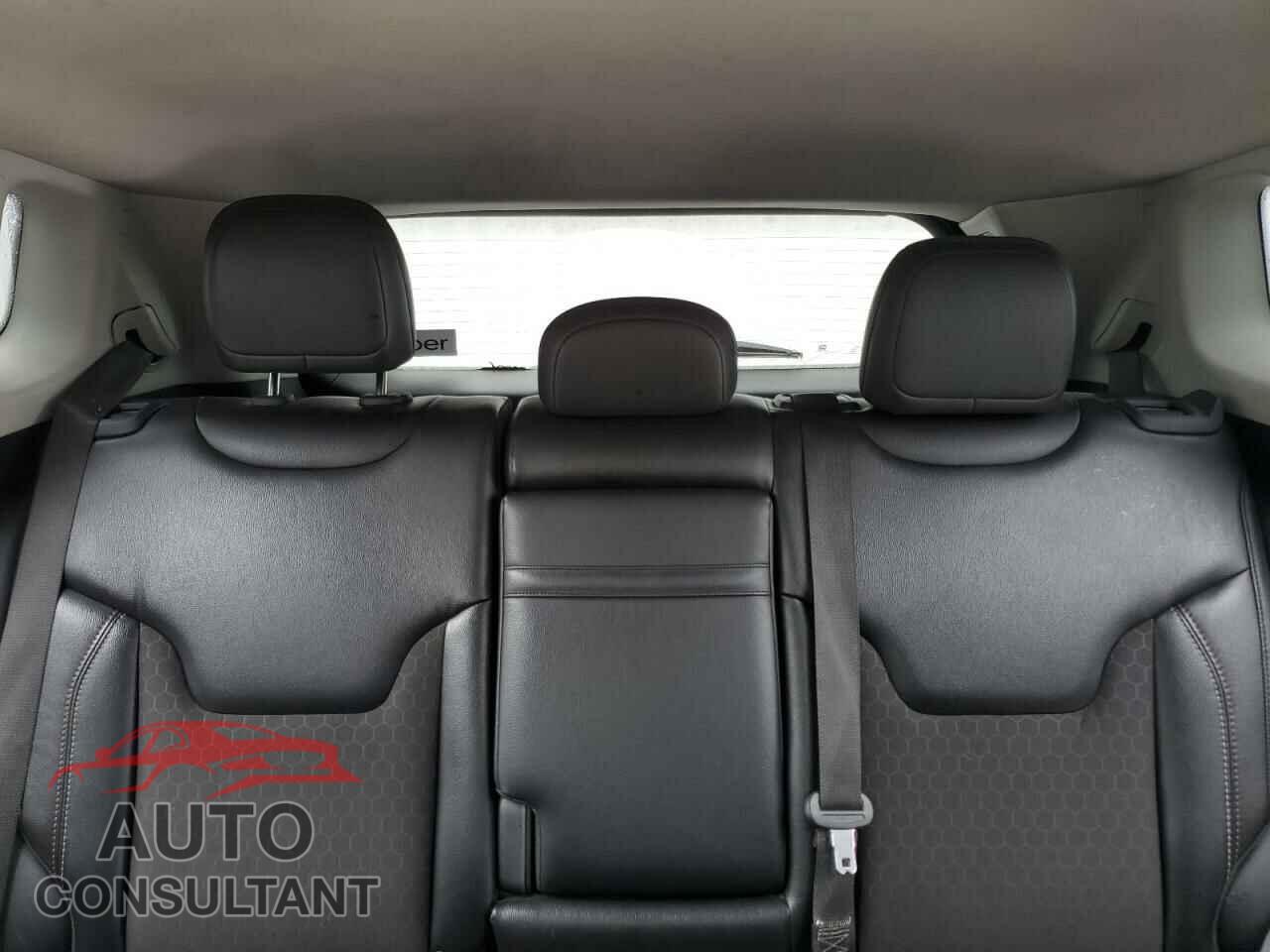 JEEP COMPASS 2018 - 3C4NJDBB0JT400332
