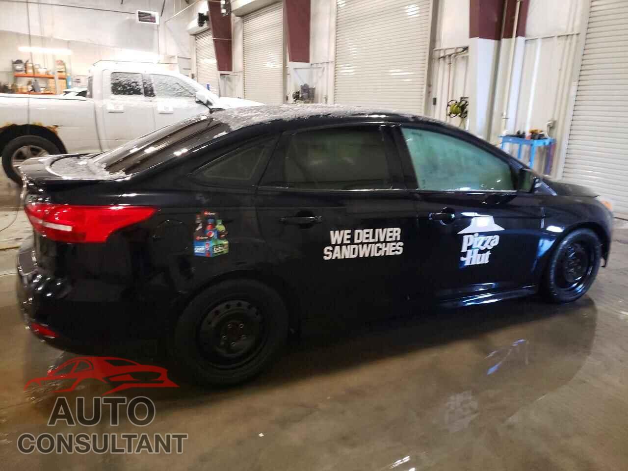 FORD FOCUS 2016 - 1FADP3F22GL379461
