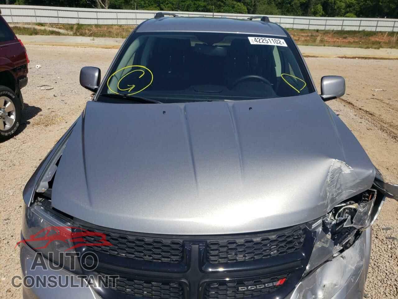 DODGE JOURNEY 2017 - 3C4PDCGB1HT516717