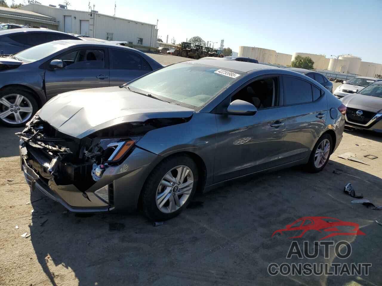 HYUNDAI ELANTRA 2019 - 5NPD84LF2KH452765