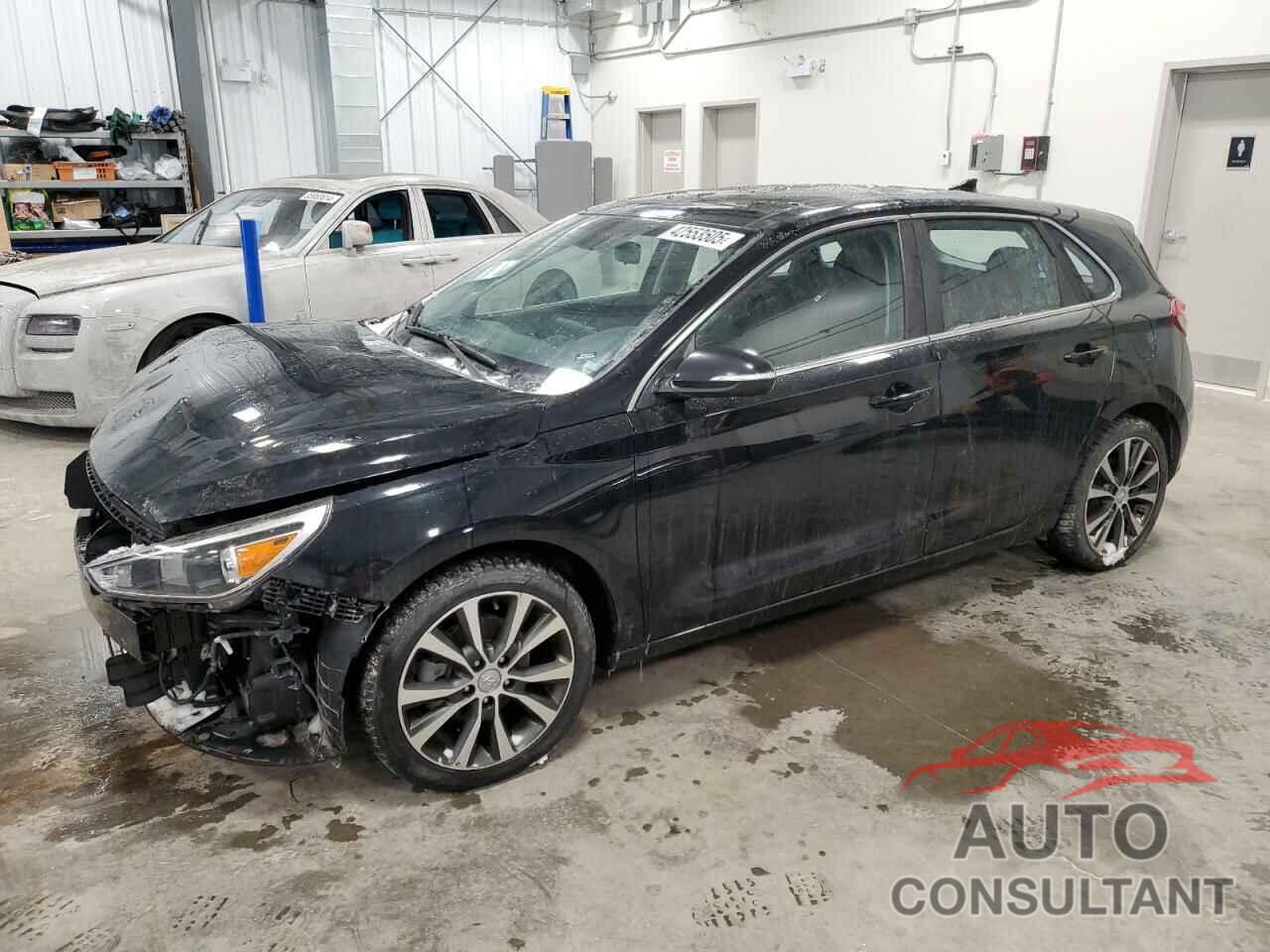 HYUNDAI ELANTRA 2018 - KMHH35LE7JU036529