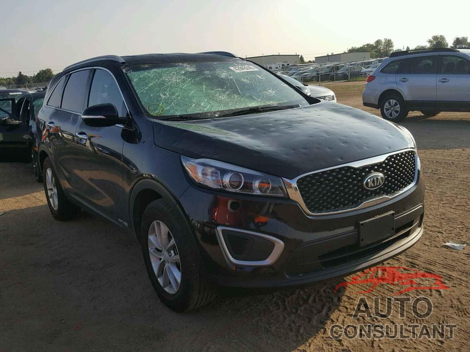 KIA SORENTO LX 2017 - 5XYPGDA50HG337043