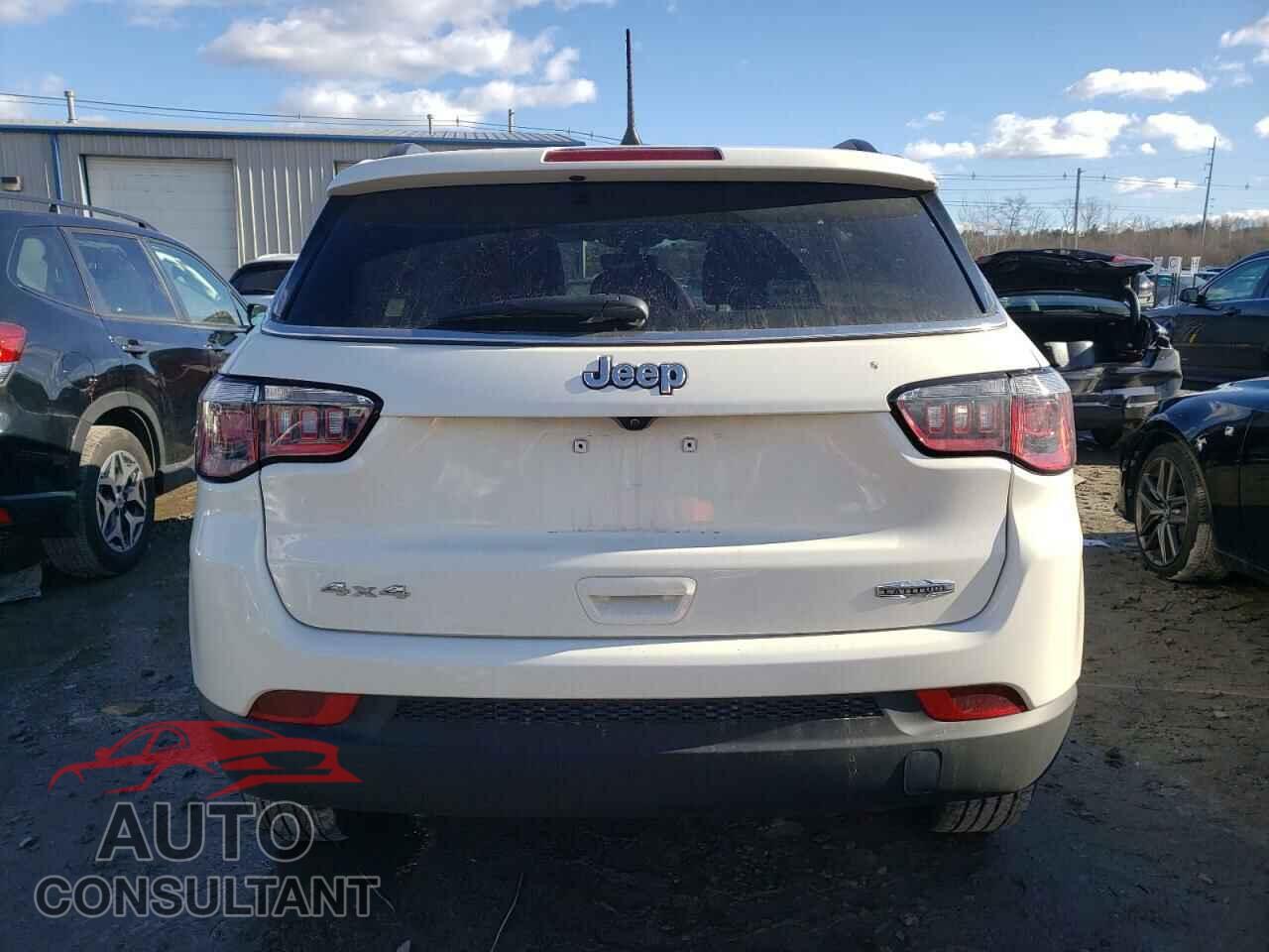 JEEP COMPASS 2020 - 3C4NJDBB7LT145357