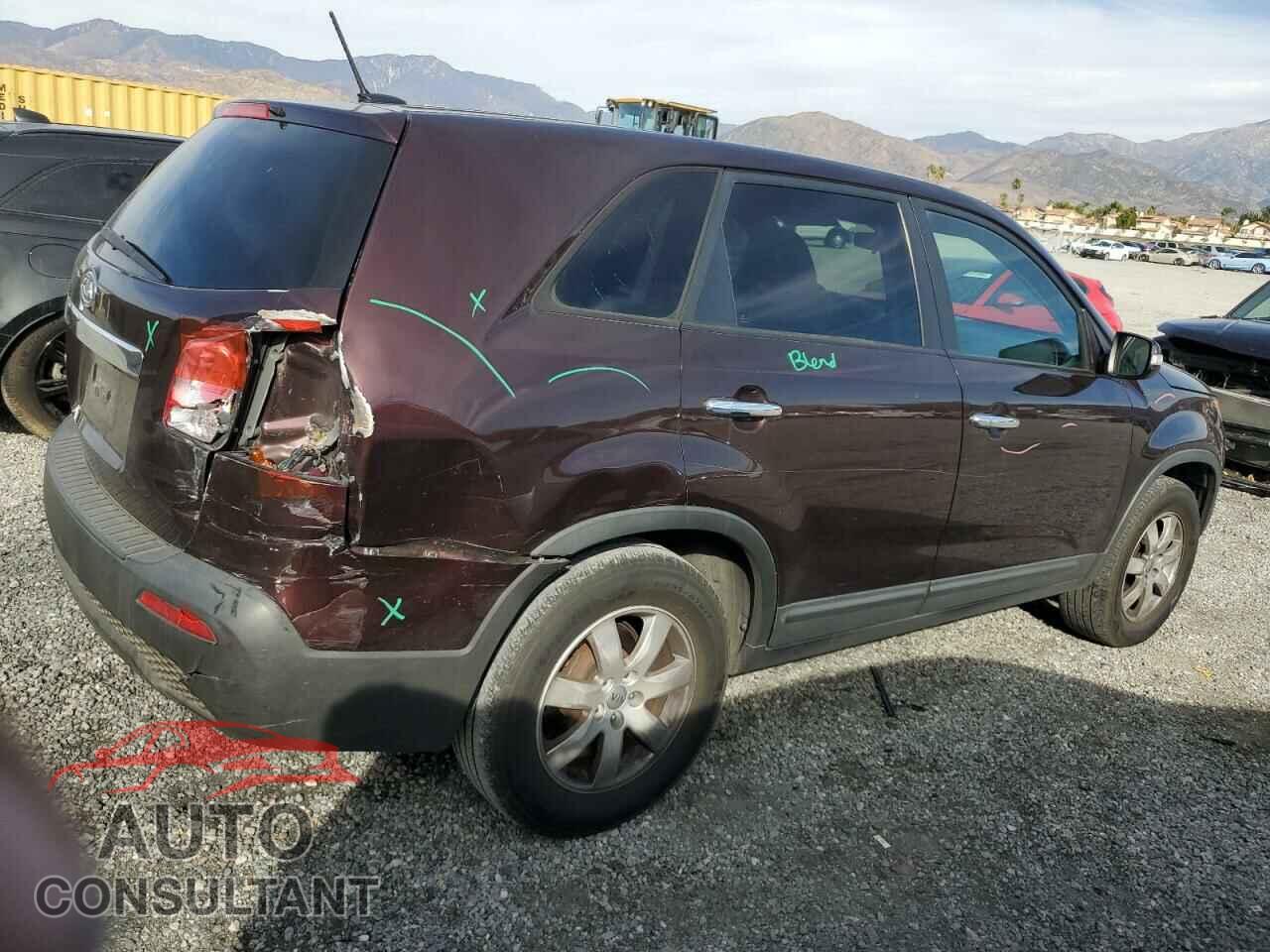 KIA SORENTO 2012 - 5XYKT3A18CG263280
