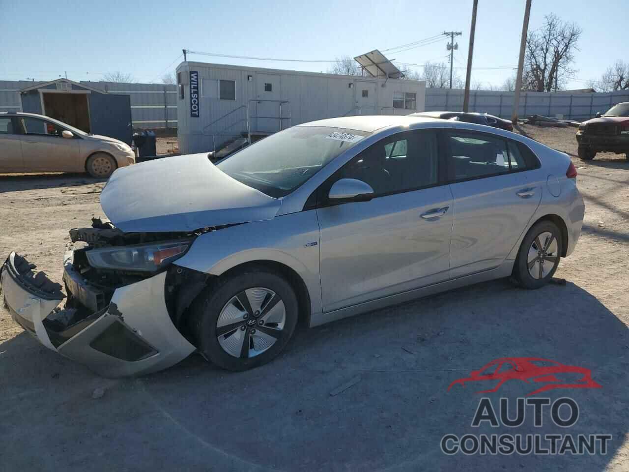 HYUNDAI IONIQ 2019 - KMHC65LC0KU107717