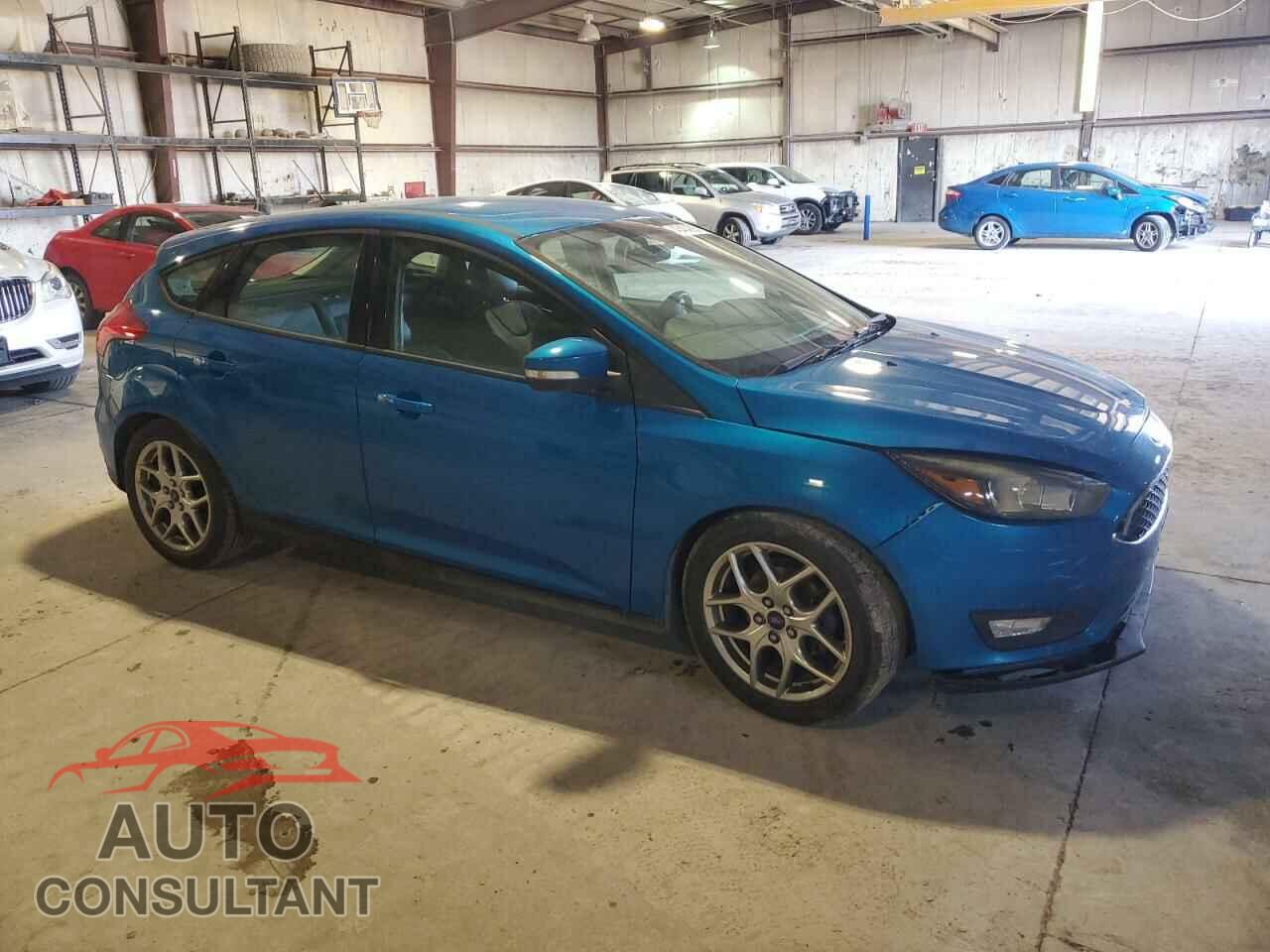 FORD FOCUS 2015 - 1FADP3K23FL256076