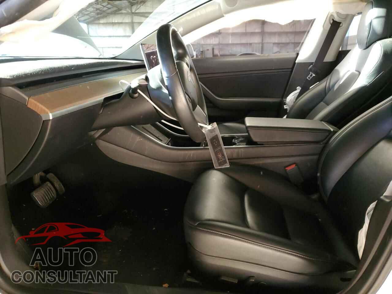 TESLA MODEL 3 2019 - 5YJ3E1EA6KF311846