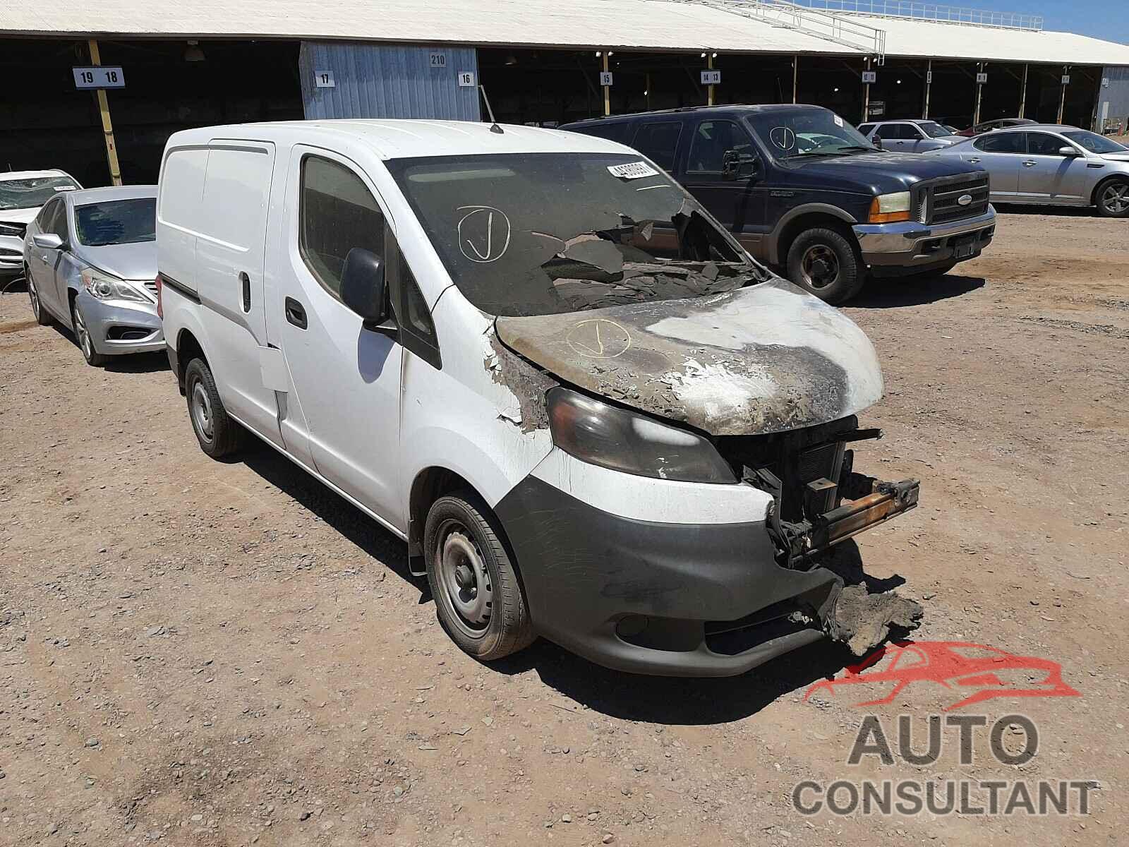 NISSAN NV 2018 - 3N6CM0KN9JK703999