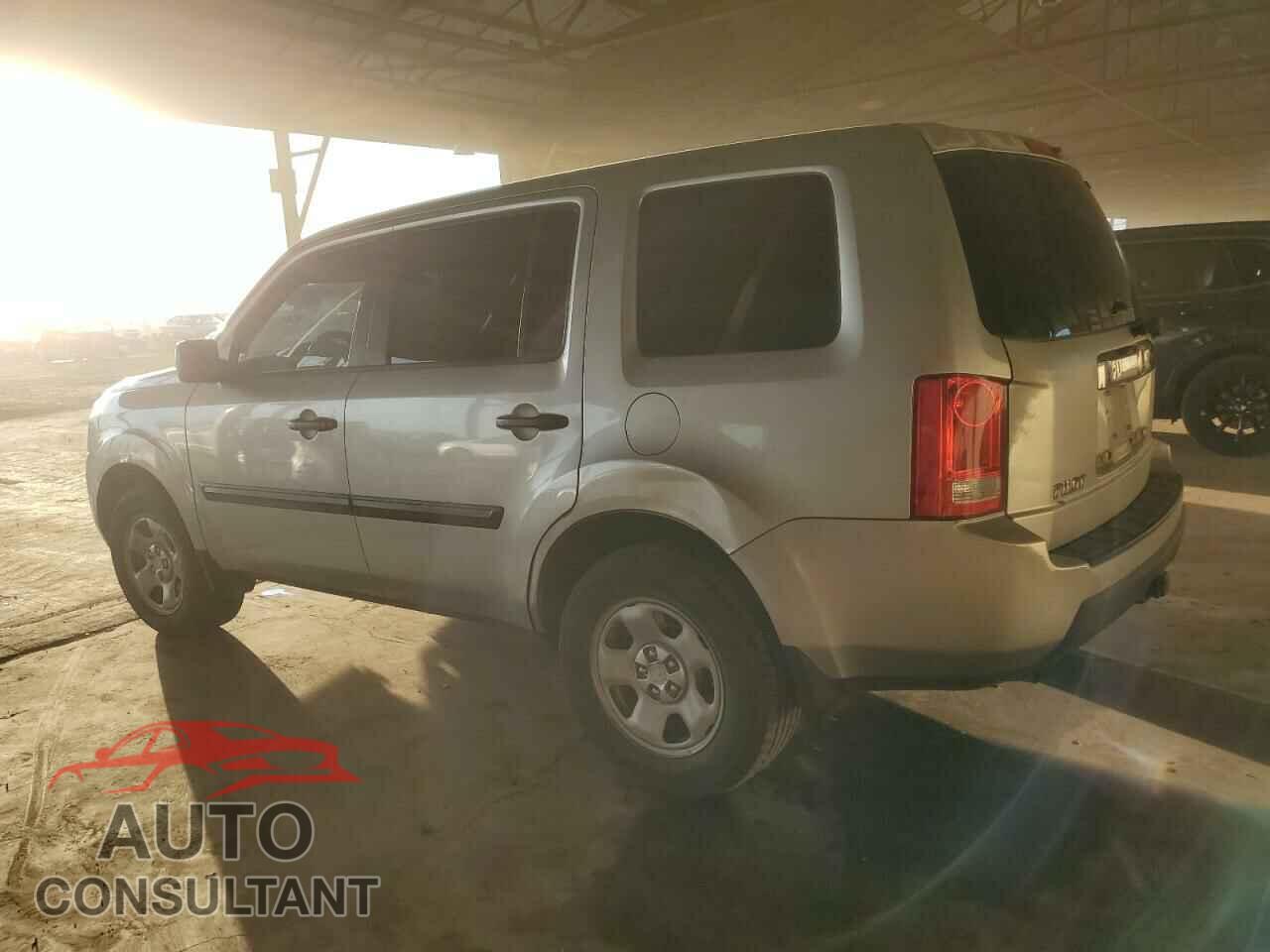 HONDA PILOT 2011 - 5FNYF3H22BB045115
