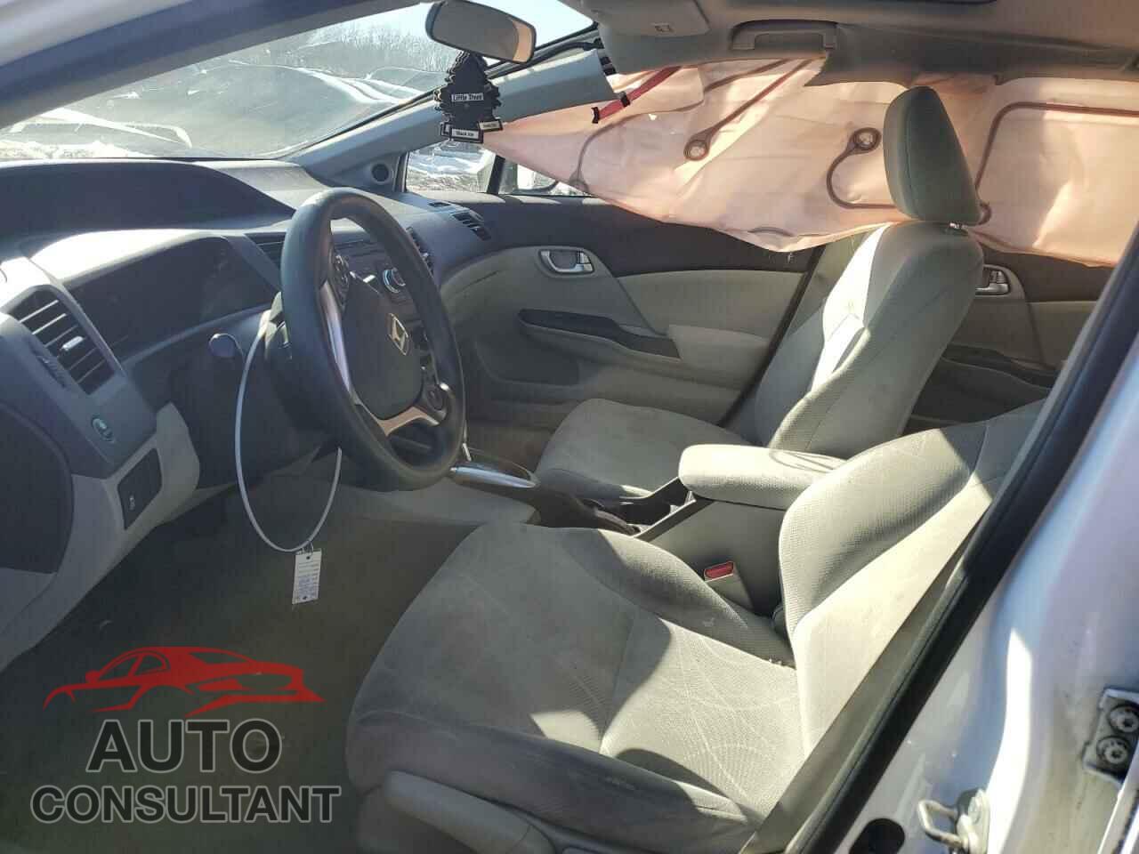 HONDA CIVIC 2012 - 2HGFB2F86CH327291