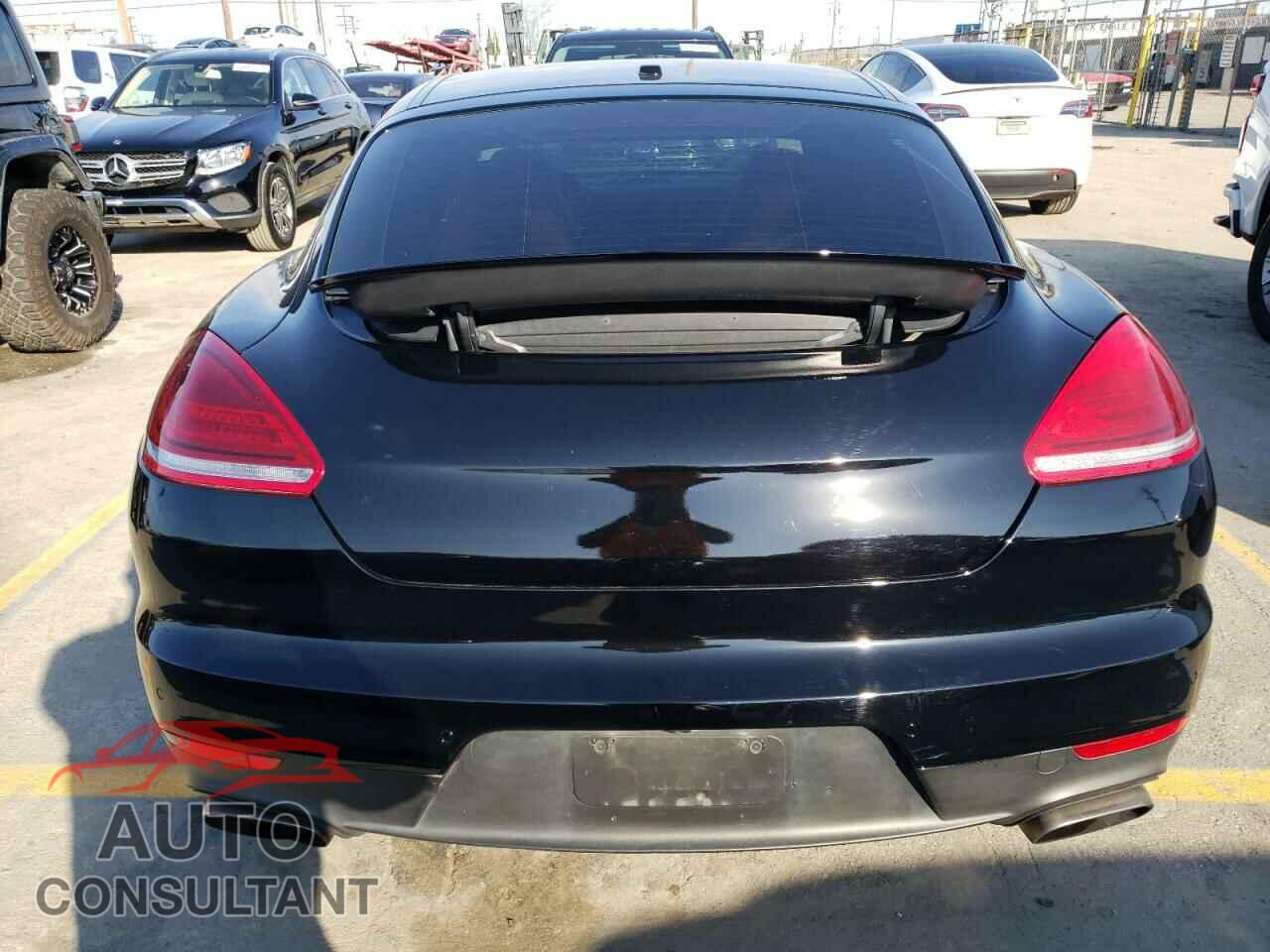 PORSCHE PANAMERA 2016 - WP0AA2A78GL000765