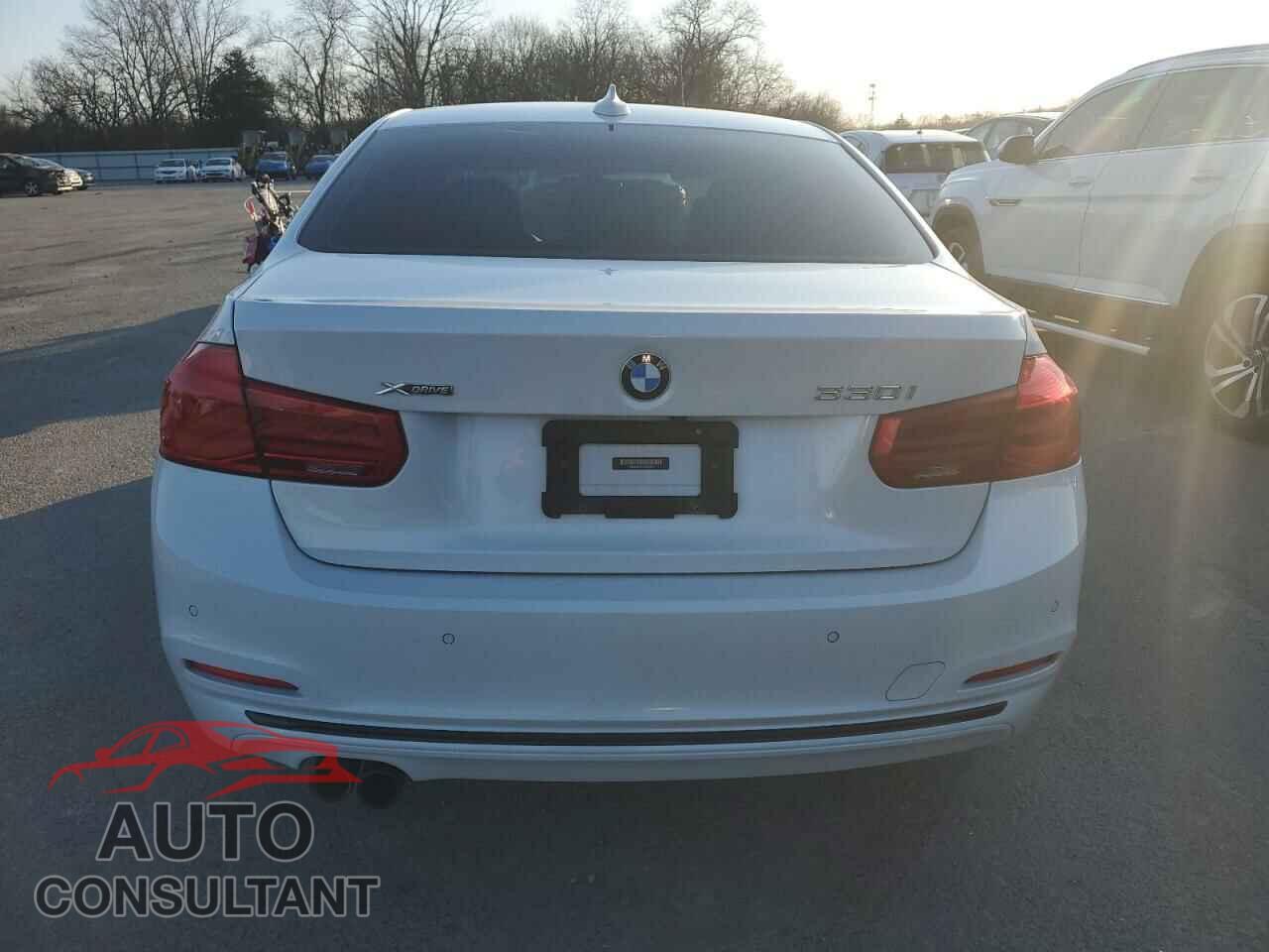 BMW 3 SERIES 2017 - WBA8D9C31HA004787