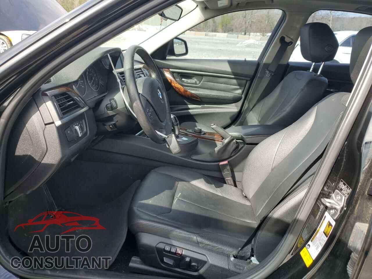 BMW 3 SERIES 2013 - WBA3A5G57DNP23455