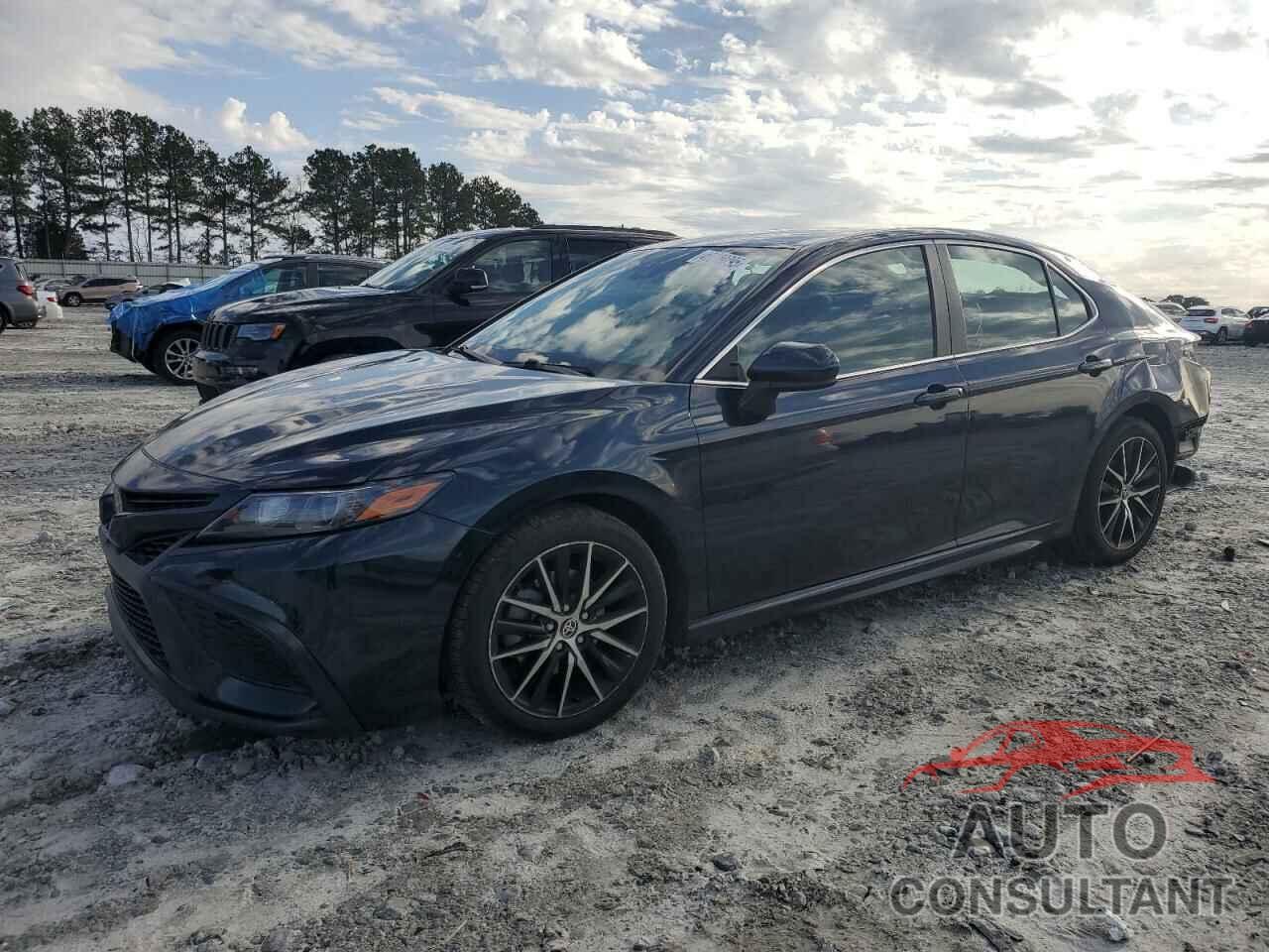 TOYOTA CAMRY 2021 - 4T1G11AK6MU606155