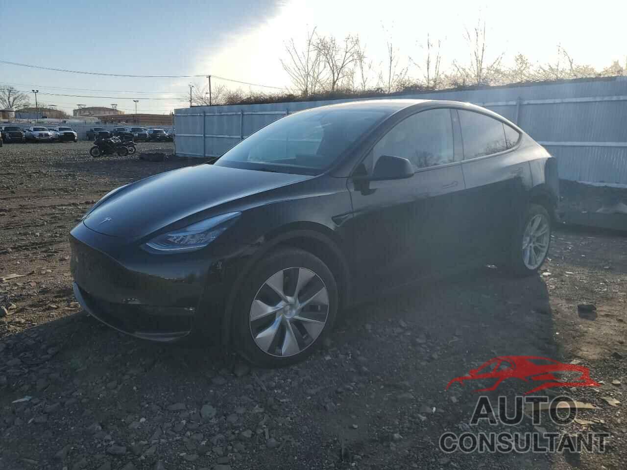 TESLA MODEL Y 2022 - 7SAYGDEE5NF364534