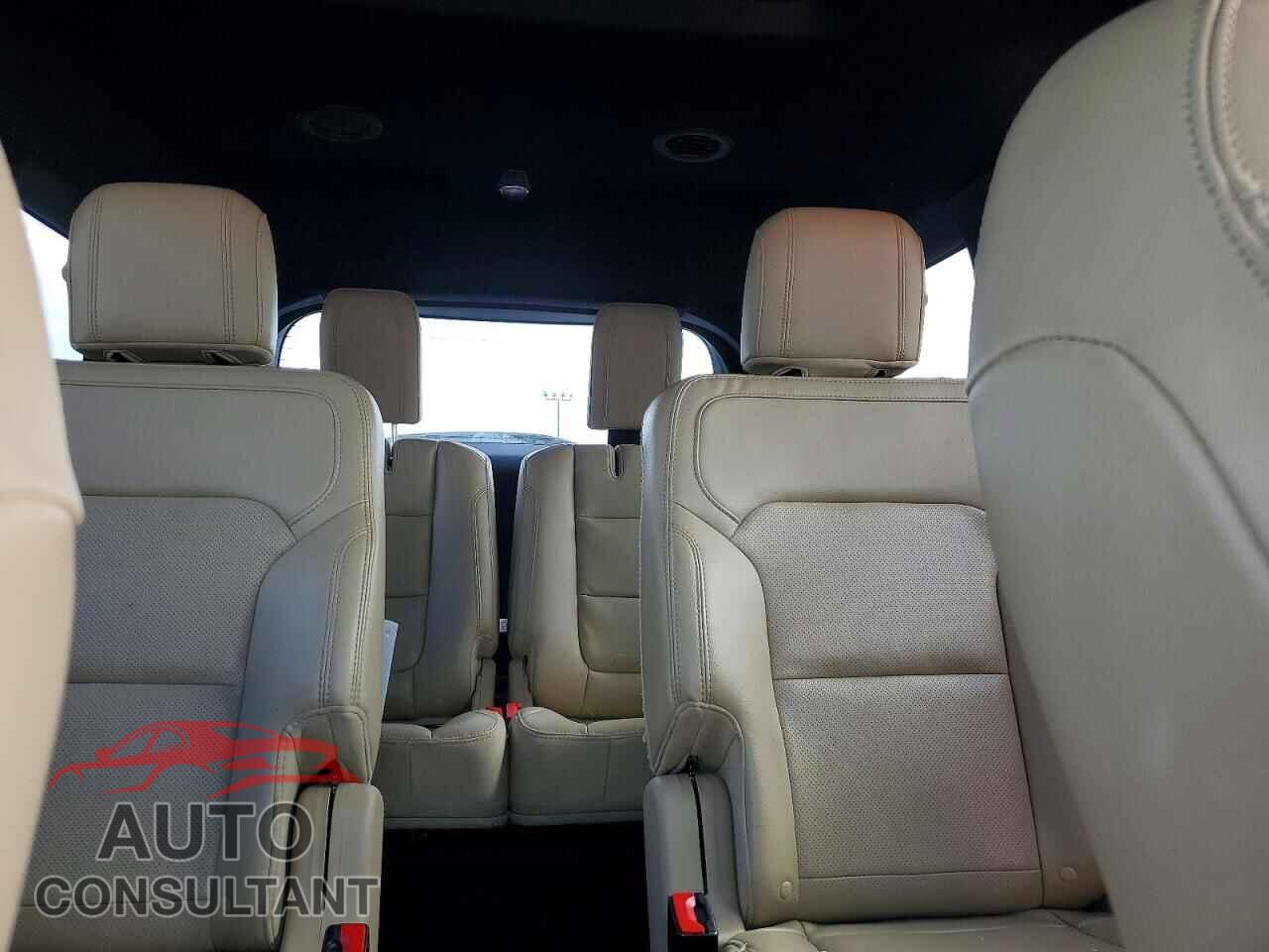 FORD EXPLORER 2017 - 1FM5K8FH8HGB52358