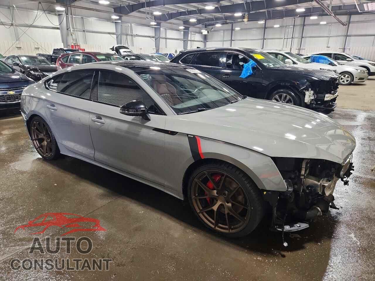 AUDI S5/RS5 2022 - WAUC4CF5XNA011978